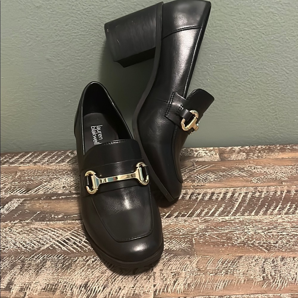 Black and Gold Platform Shoes with Elegant Design